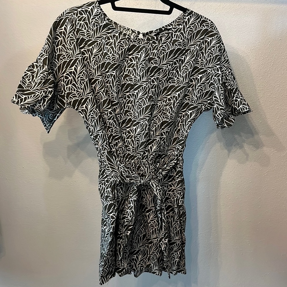 Express Romper Small NWOT